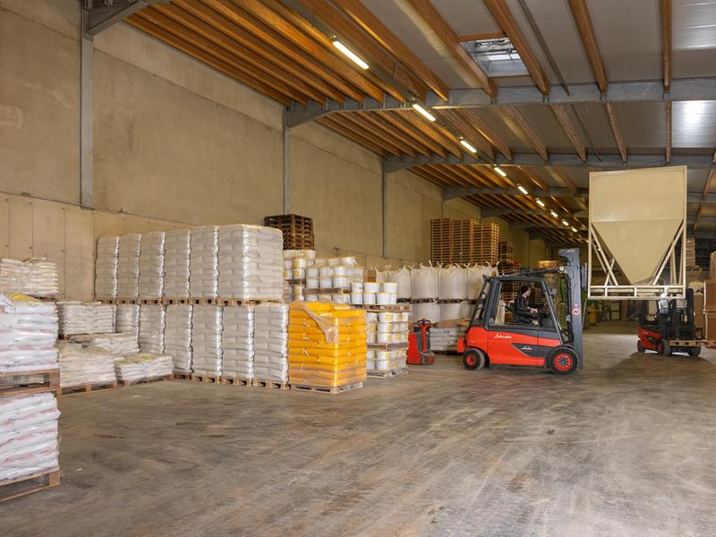 Verantwortungsbewusster Mitarbeiter für Lager und Produktion (m/w/d)